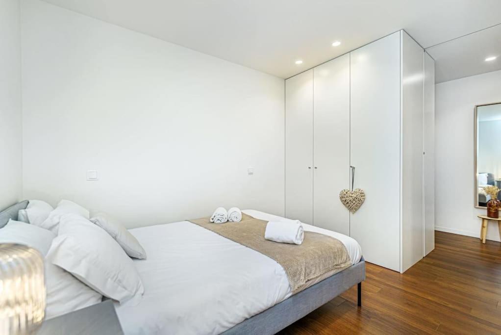 Bombarda Apartments VII By Innkeeper Porto Bagian luar foto