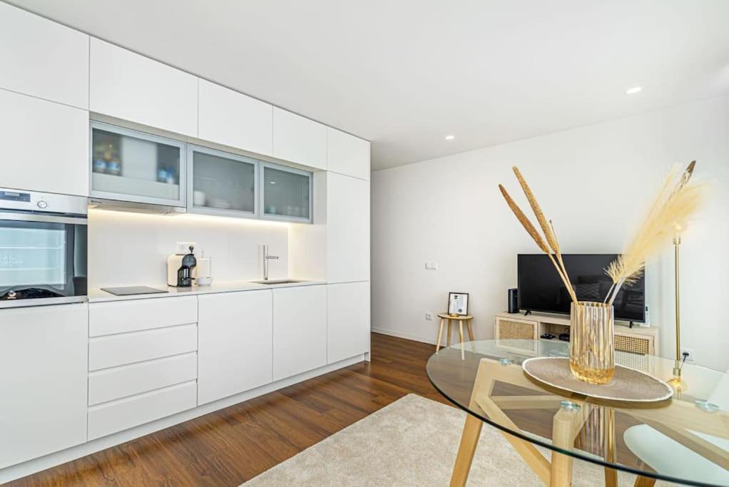Bombarda Apartments VII By Innkeeper Porto Bagian luar foto