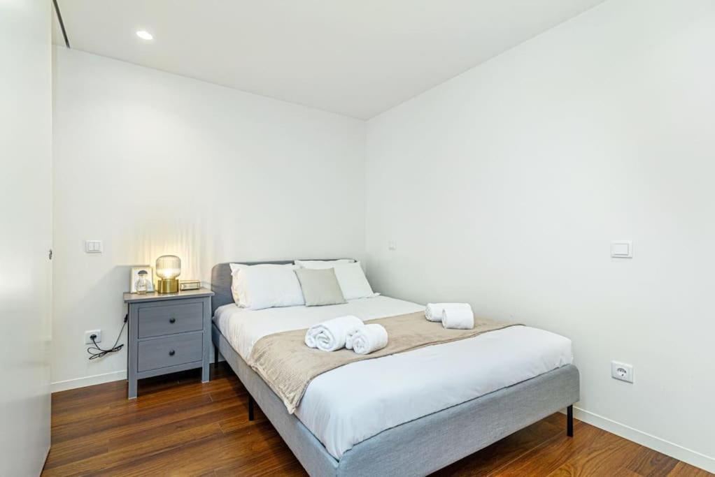 Bombarda Apartments VII By Innkeeper Porto Bagian luar foto